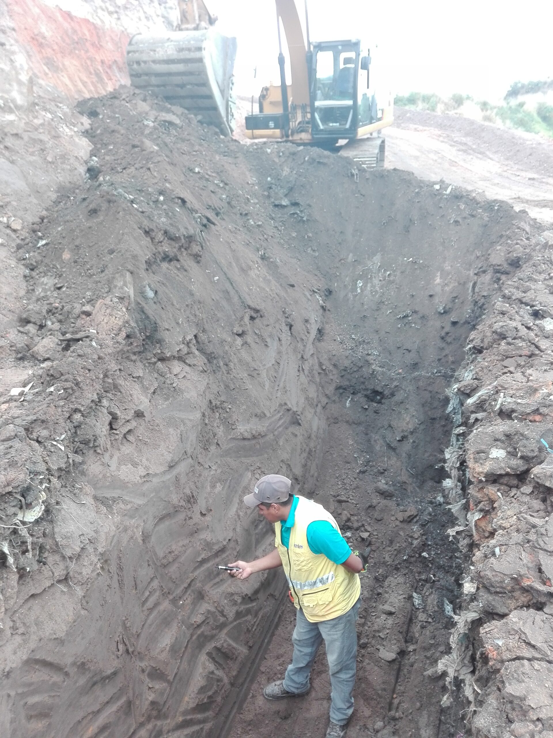Evaluación de Excavaciones abiertas en Relleno Sanitario